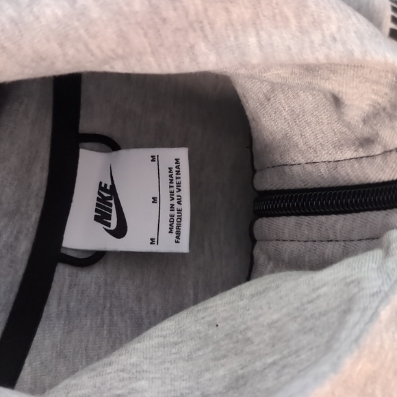 Nike Tech Fleece Hoodie and Joggers Set Sportswear - Picture 6 of 8
